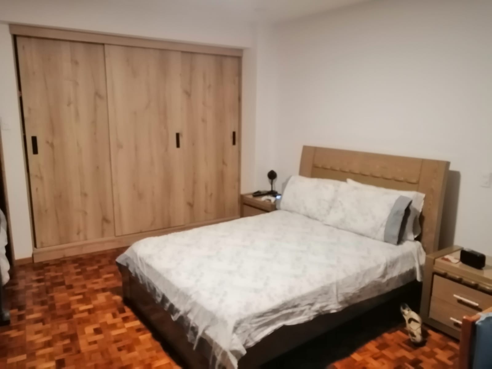 Se vende espectacular apartamento dúplex de 152m2 en el barrio Miraflores
