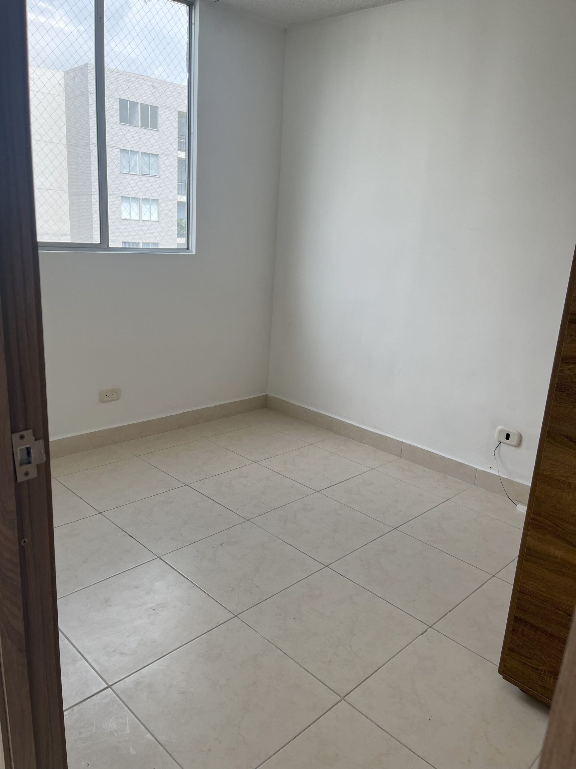 Alquiler APTO – Ciudad Guabinas Yumbo