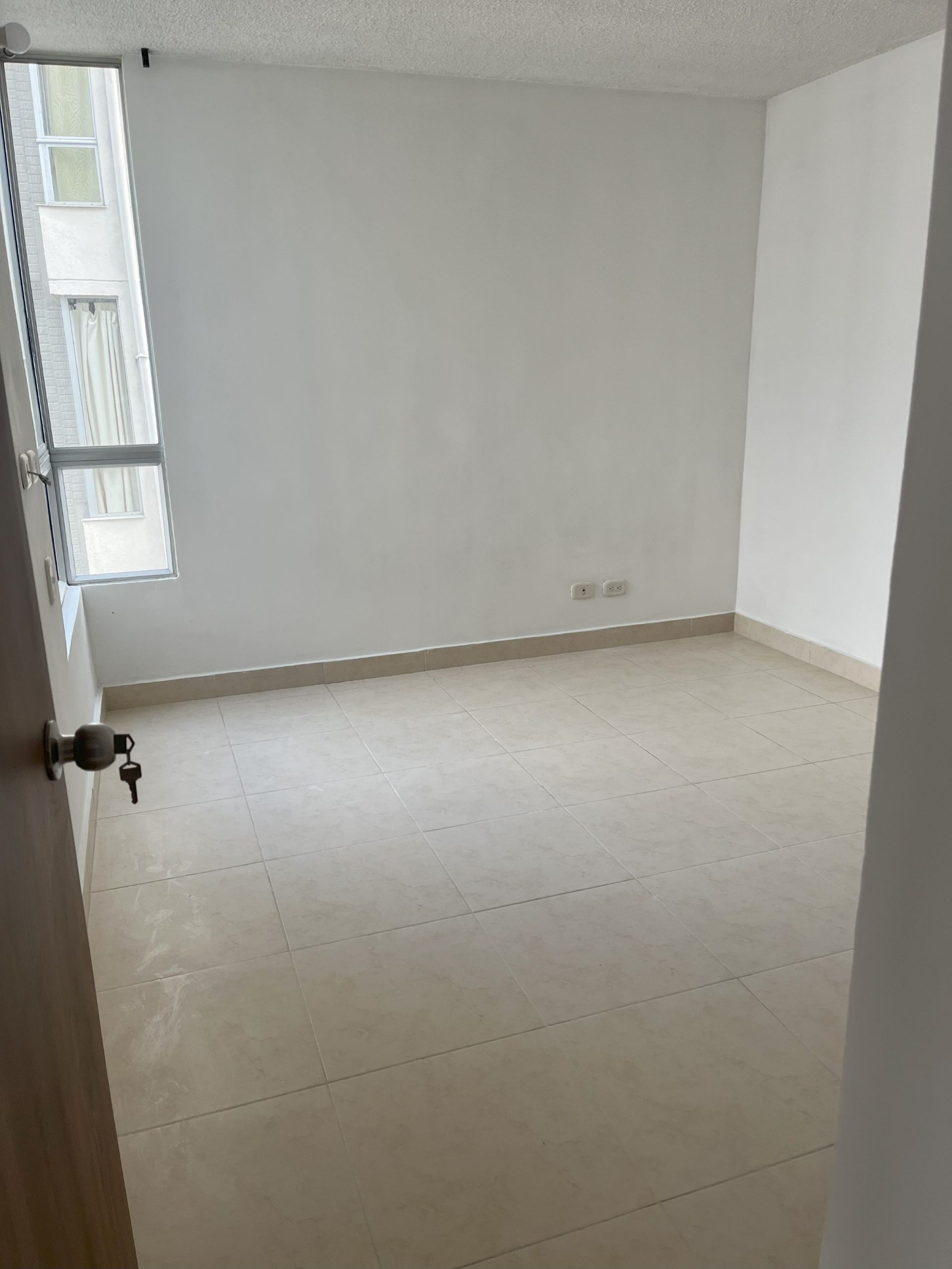 Alquiler APTO – Ciudad Guabinas Yumbo